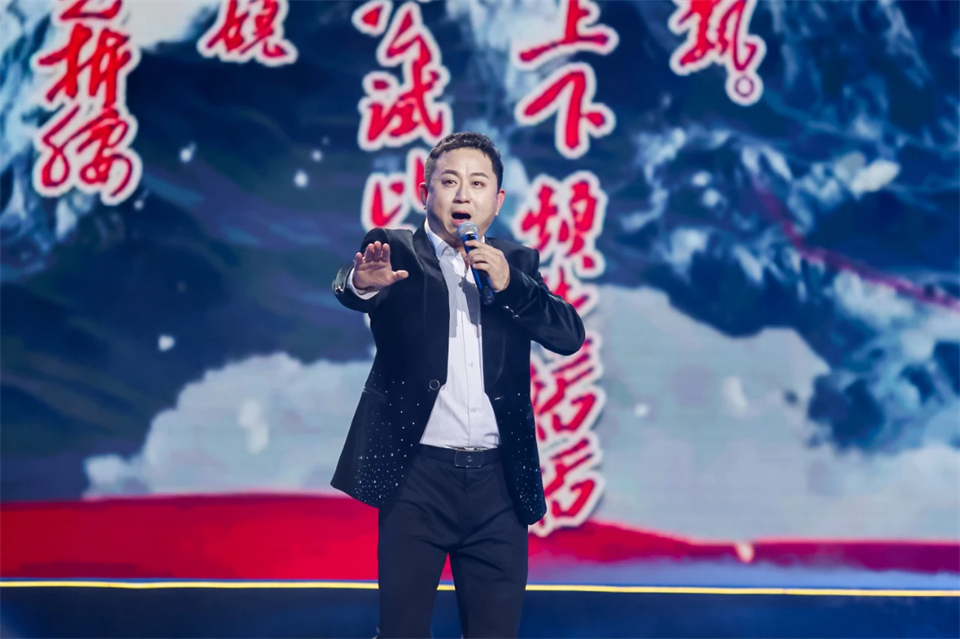 创新引领价值 理想成就未来——庆祝安博电竞·（anbo）官方网站
智能成立25周年表彰大会暨文艺晚会隆重举行