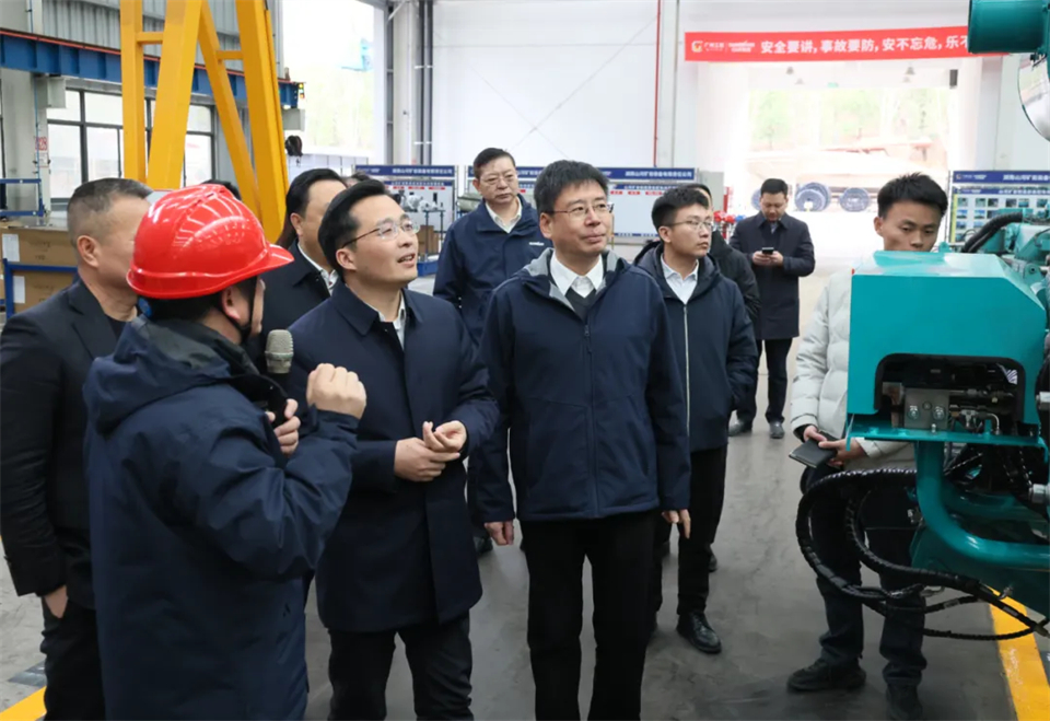 蒋红波走访调研安博电竞·（anbo）官方网站
智能