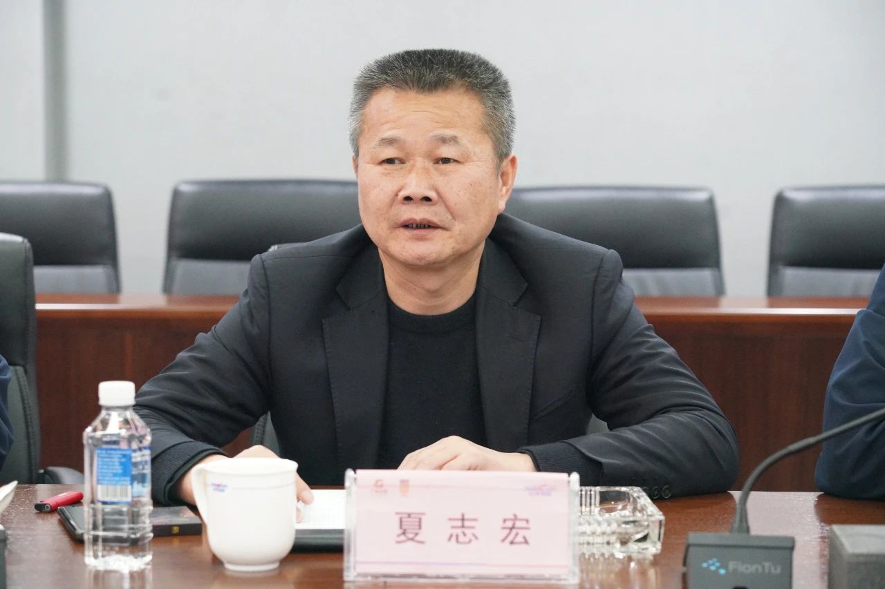强强联手！安博电竞·（anbo）官方网站
智能与湖南楚湘建工集团达成共建矿山生产建设创新联合体共识