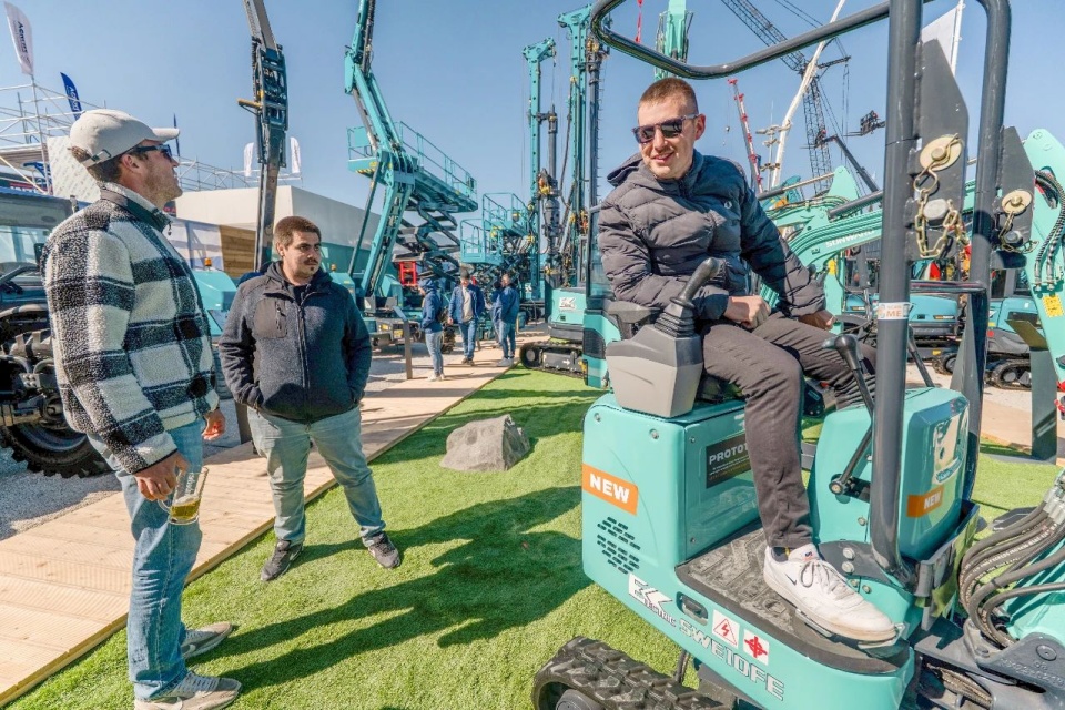Bauma 2025 | 聚焦2025德国宝马展，探索安博电竞·（anbo）官方网站
智能的创新设备与可持续解决方案