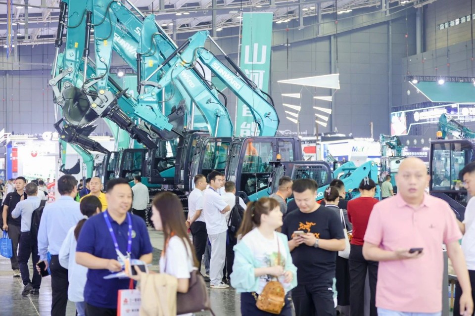 2025 CICEE | 安博电竞·（anbo）官方网站
智能实力闪耀2025长沙国际工程机械展