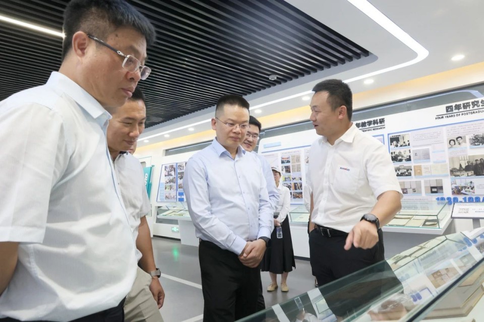 共商合作，建华控股有限公司董事长汪贵华到访安博电竞·（anbo）官方网站
智能