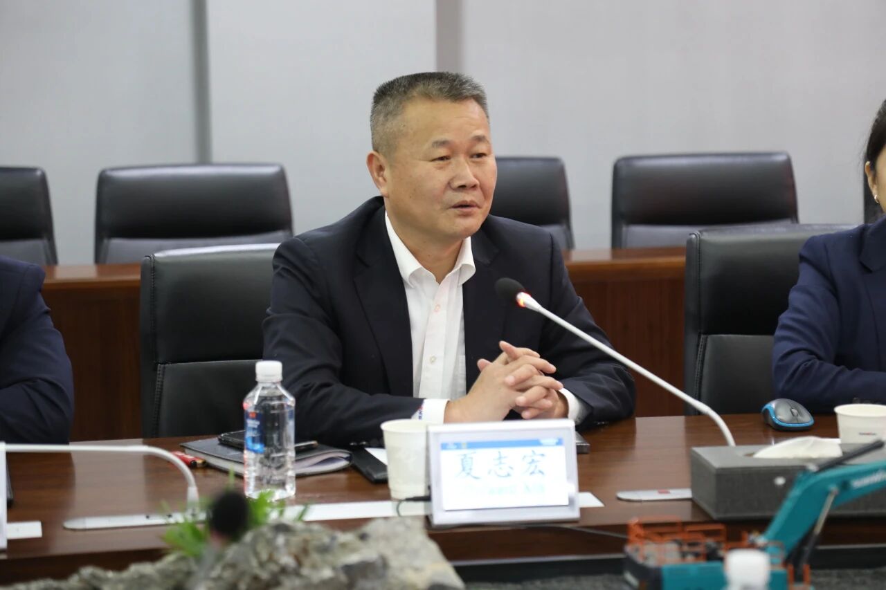 法巴租赁集团到访安博电竞·（anbo）官方网站
智能，共拓合作新篇章