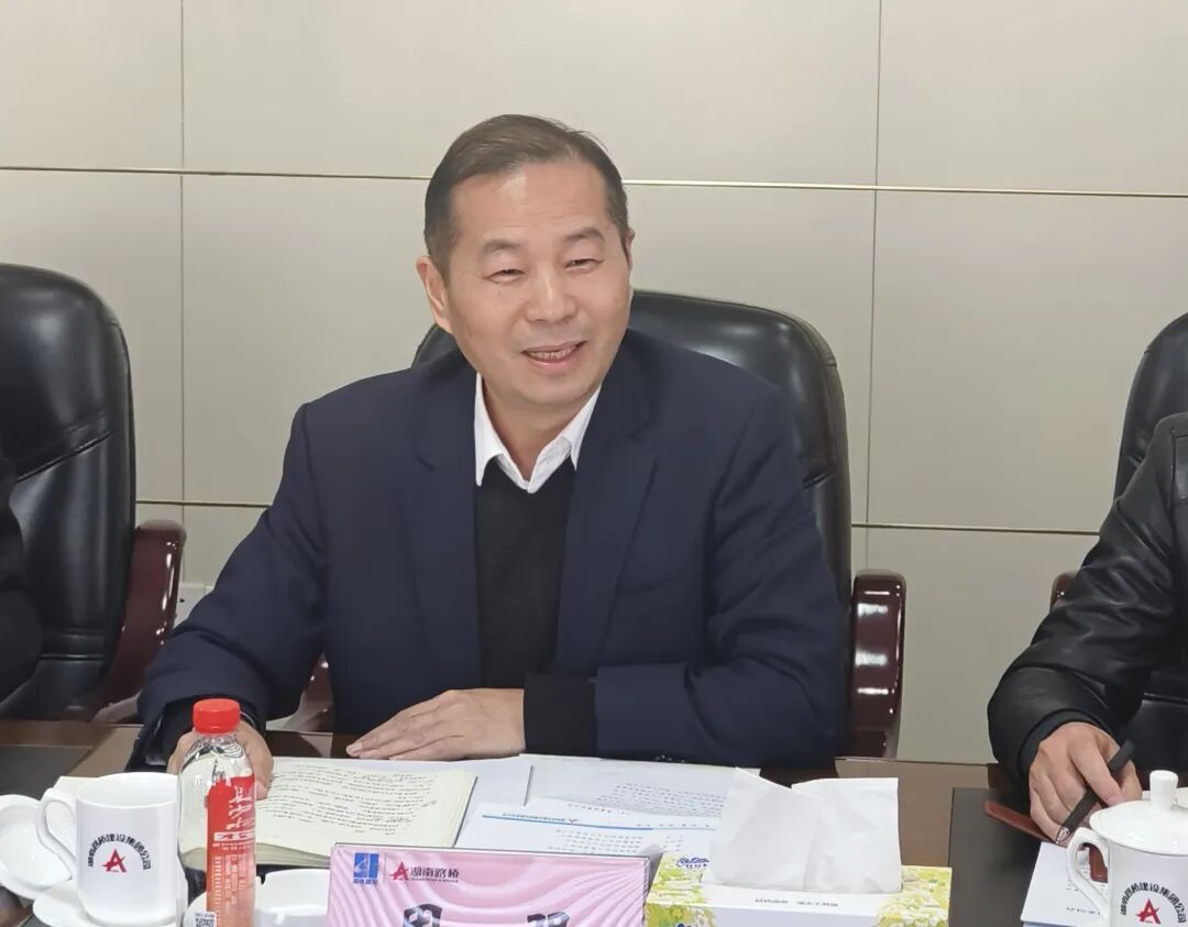 安博电竞·（anbo）官方网站
智能与湖南路桥深化战略合作，共筑智能绿色建造新标杆