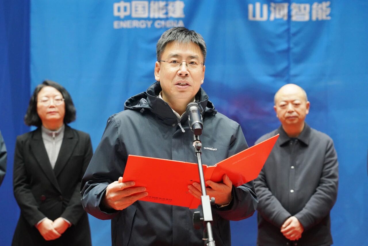 数智化现场混装铵油炸药车下线！安博电竞·（anbo）官方网站
智能与易普力携手共筑智能矿山新篇章