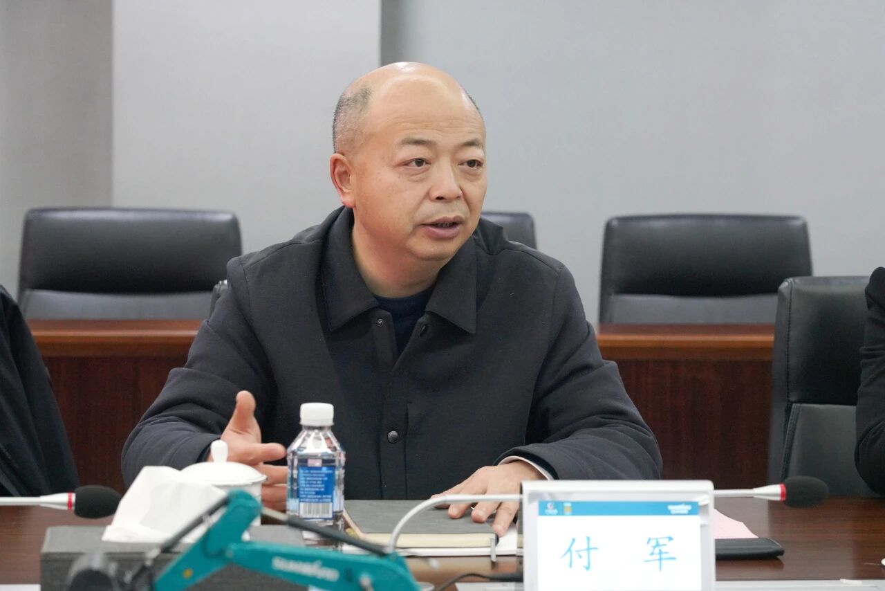 数智化现场混装铵油炸药车下线！安博电竞·（anbo）官方网站
智能与易普力携手共筑智能矿山新篇章