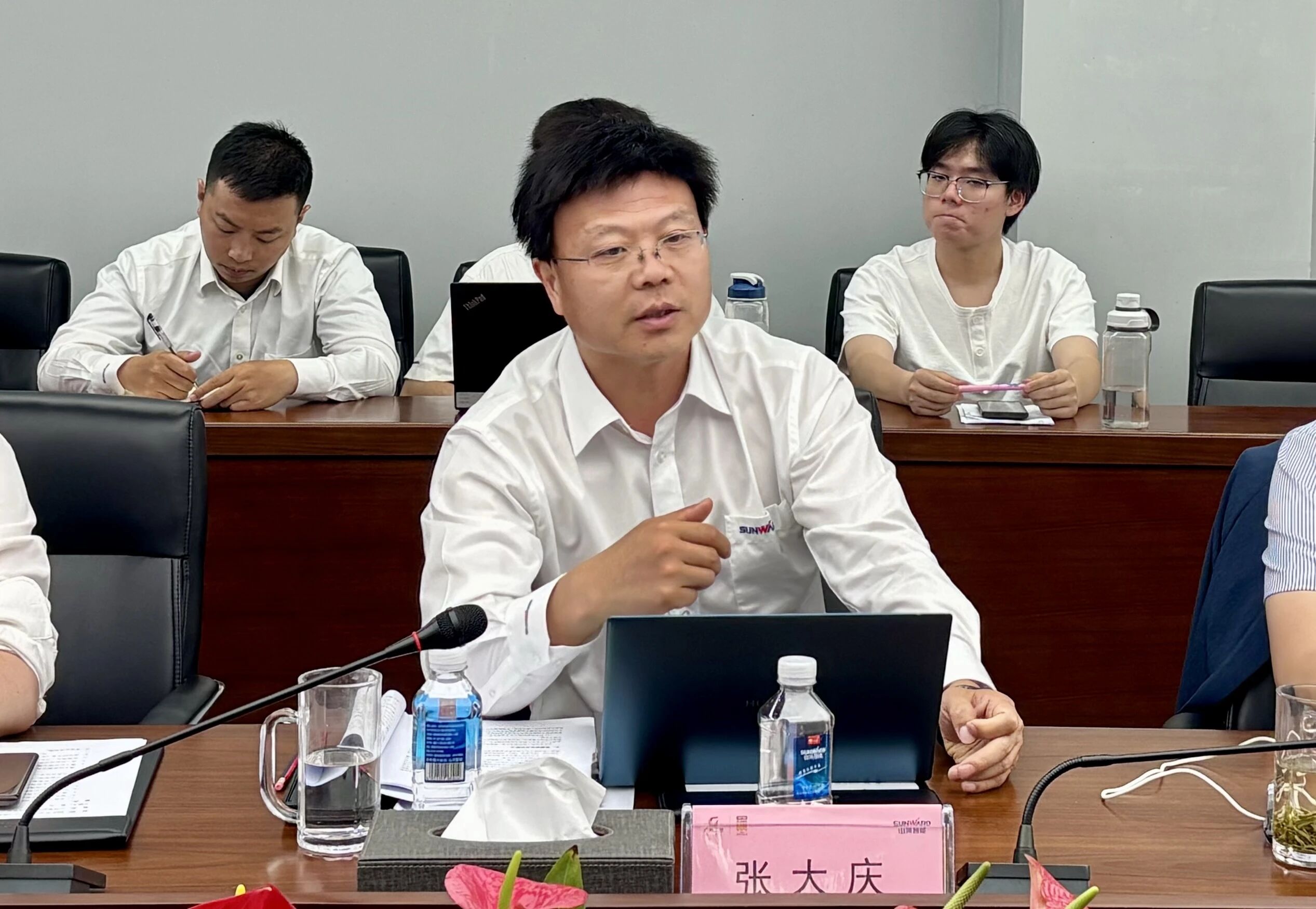 产学研协同创新：浙江大学&安博电竞·（anbo）官方网站
智能联合培养博士后开题审查会顺利召开
